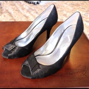 Nina Satin Peeptoe Heels (fits an 8.5 foot!)